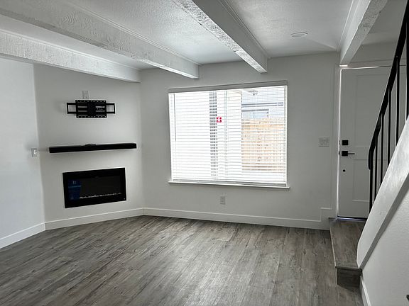 3rd image of 1240 S School St #1