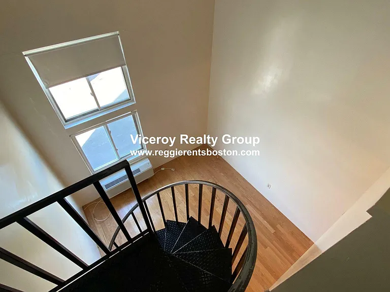385 Dorchester St #A10V — Photo 3