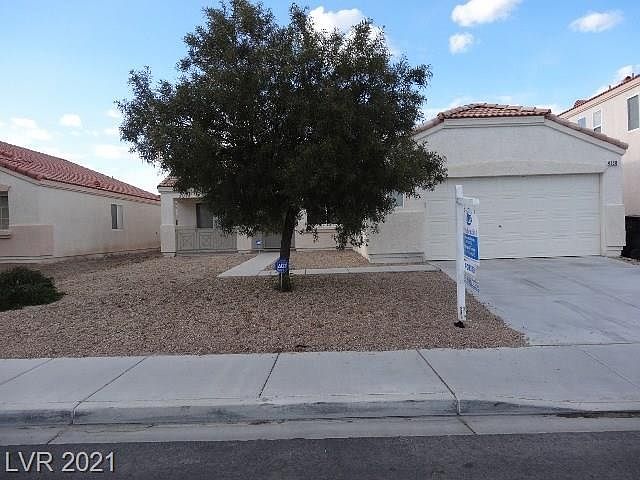 1st image of 4158 W El Campo Grande Ave