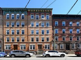917 Willow Ave, Hoboken, NJ