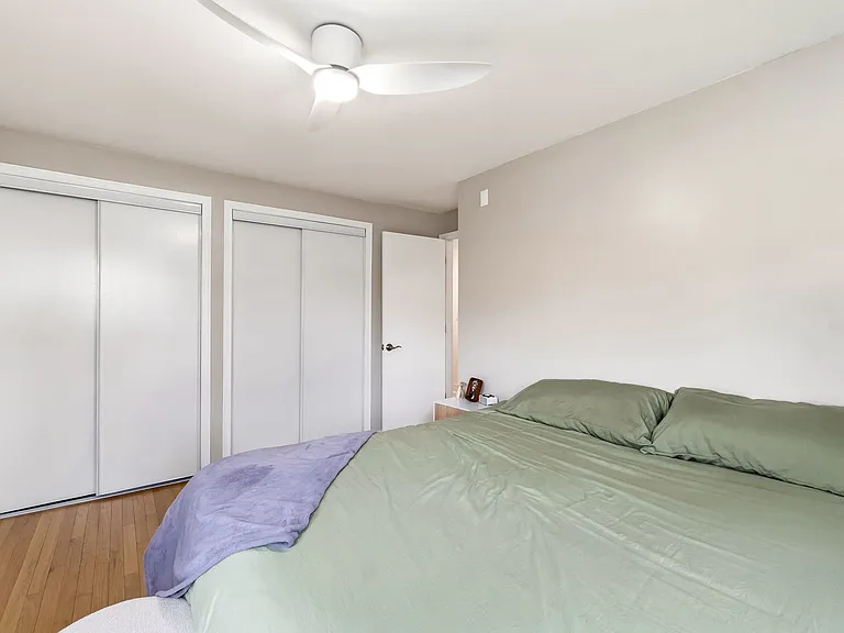 5241 N Reserve Ave #1W — Photo 10