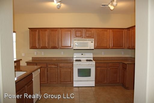 5th image of 28960 N Taylor Trl