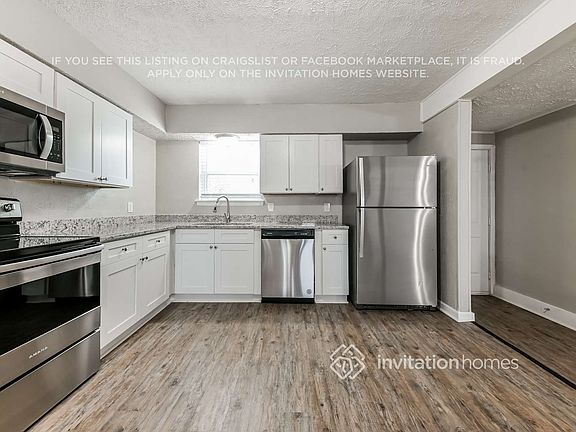 5th image of 2740 Blue Ridge Dr