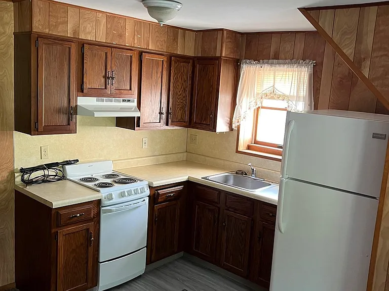 142 Old Loudon Rd #2 — Photo 5