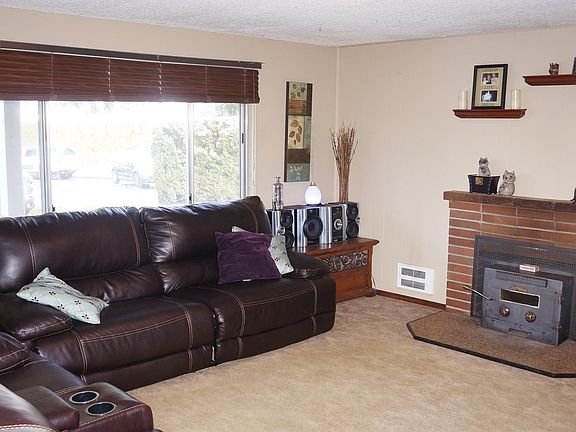 5th image of 7712 NE 125th Ave