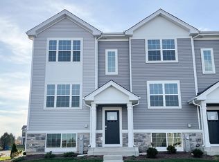 6621 Sassafras #F, Wonder Lake, IL 60097