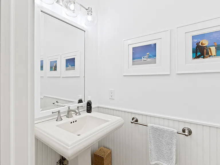106 Henry Rd — Photo 9