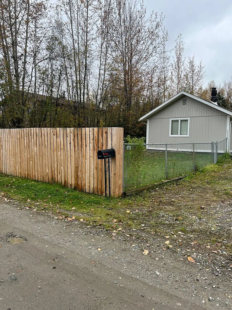 Super Cute Furnished 2 Bedroom Rental in North Pole, Alaska! — Photo 2