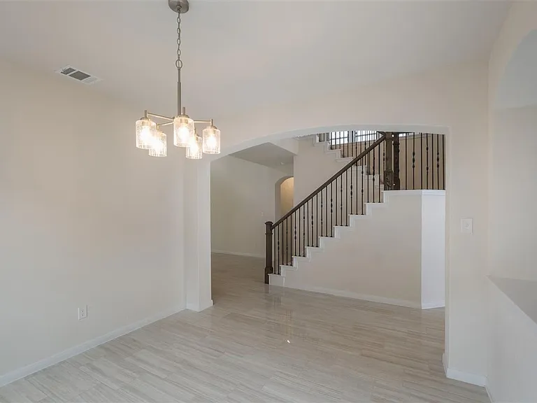 1717 Wind Riv — Photo 14