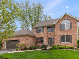 1570 Orchard Rd, Wheaton, IL 60189