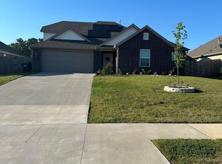 2780 Suncrest Ave, Springdale, AR 72764