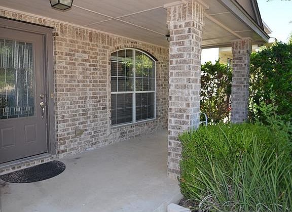 4th image of 2623 Haselwood Ln