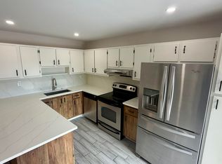 2717 SE 27th Way, Boynton Beach, FL 33435