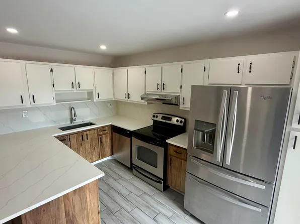 2717 SE 27th Way, Boynton Beach, FL 33435