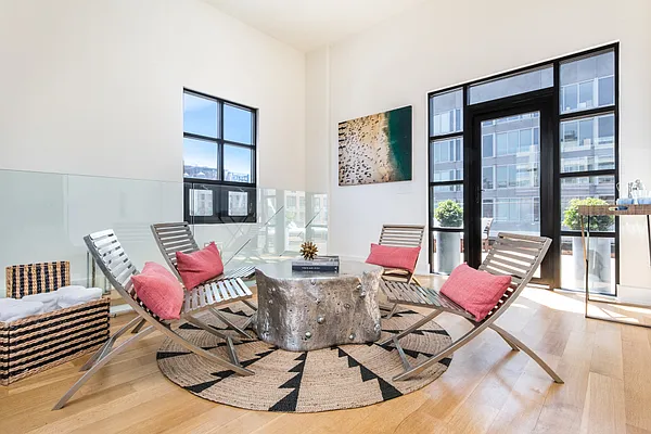 Sold by Compass | media 23