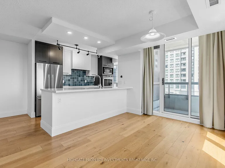 8 Hillcrest Ave #607 — Photo 6