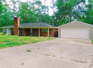 475 Hillcrest St, Rose Hill Acres, TX 77657
