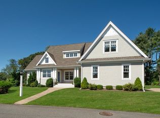 87 Chittenden Ln, Cohasset, MA 02025