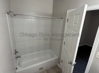 6439 S Saint Lawrence Ave #1, Chicago, IL 60637