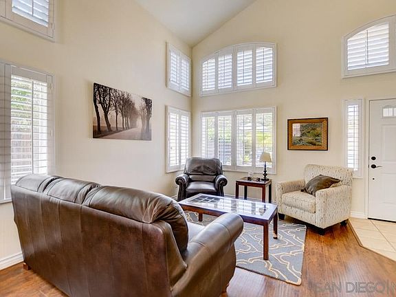4th image of 13410 Piping Rock Ln