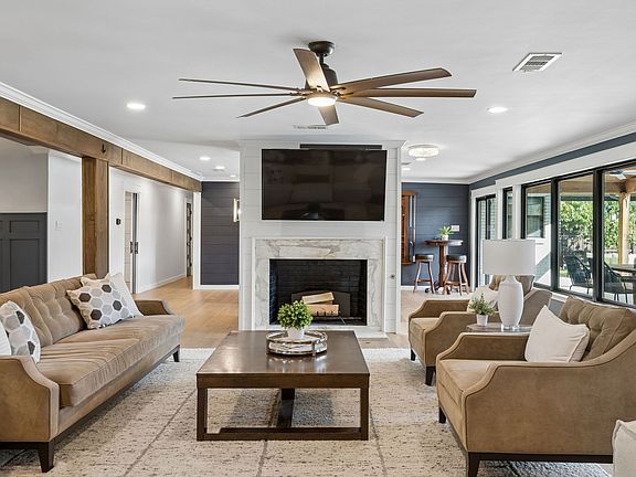 2nd image of 4208 San Gabriel Dr