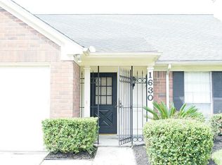 1630 Plumwood Dr, Houston, TX 77014