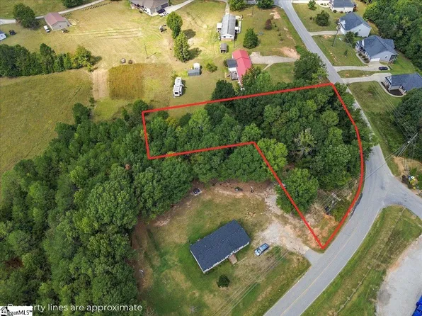 Hipps Rd, Simpsonville, SC 29680