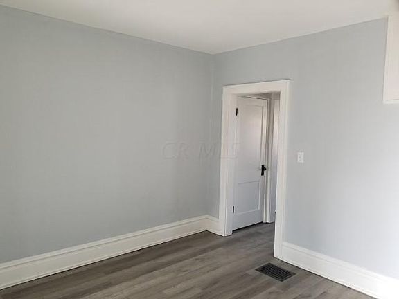 3rd image of 423 Frebis Ave #427