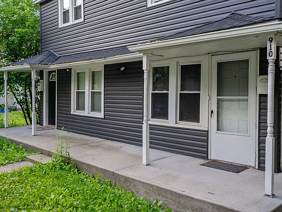 4th image of 910 Wilson Ave