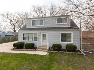 7906 Long Ave, Burbank, IL