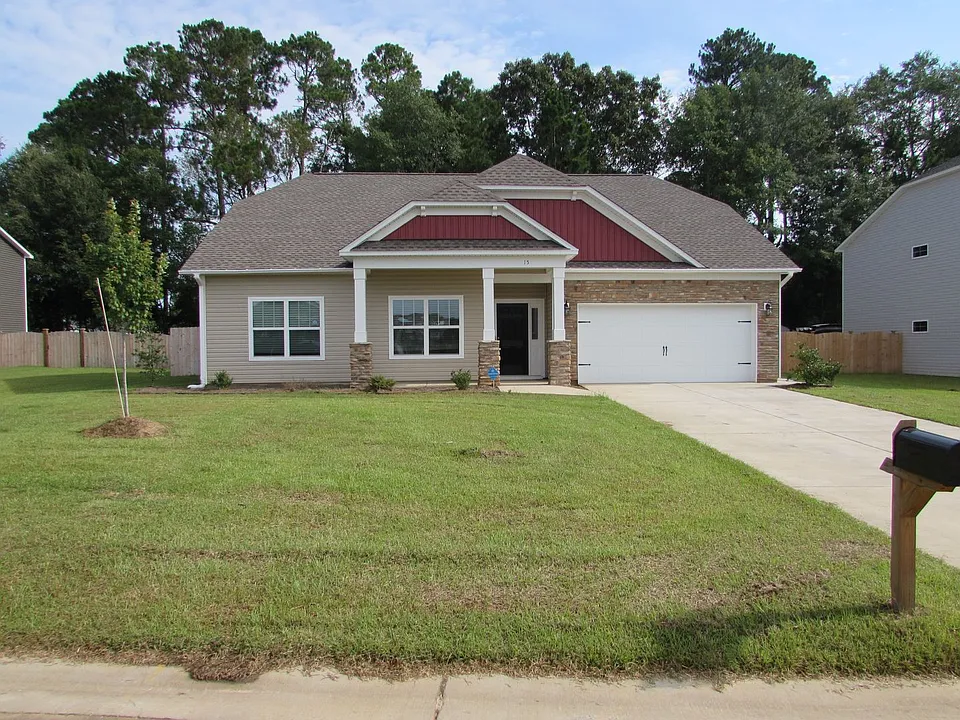 15 Whitetail Cir
