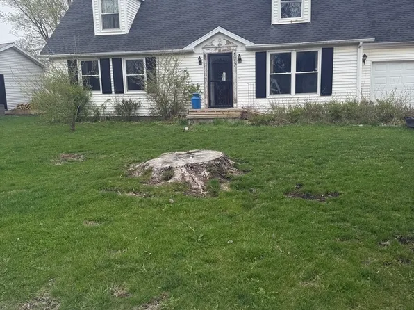606 W Meyer St, Thomasboro, IL 61878