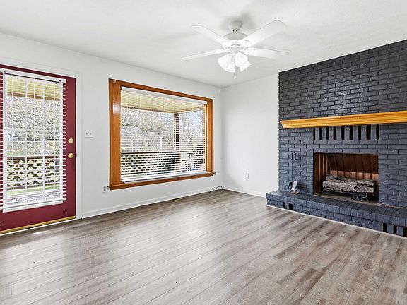 5th image of 651 Panola Rd