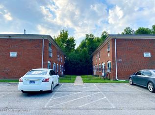 2230 Liverpool Ln, Louisville, KY 40218