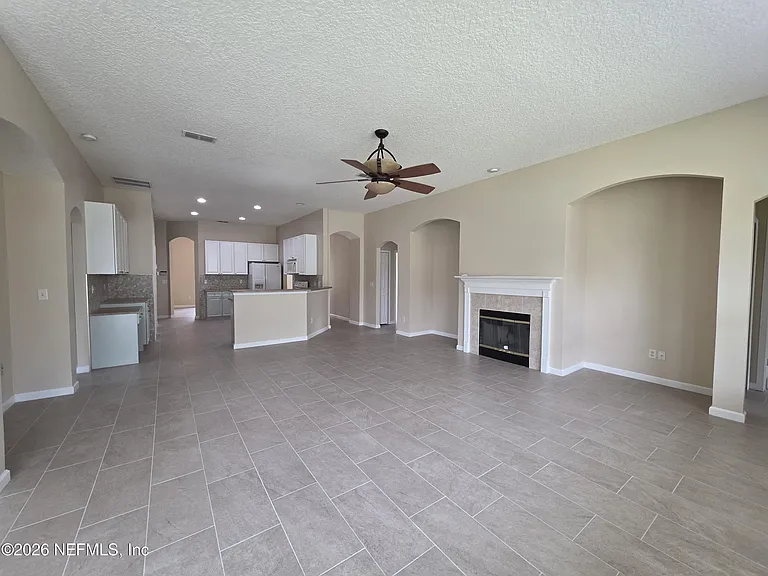739 Wakemont Dr — Photo 13