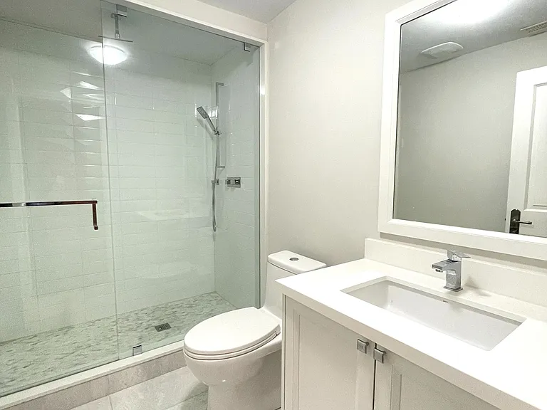 25 Payson Ave #BASEMENT — Photo 12