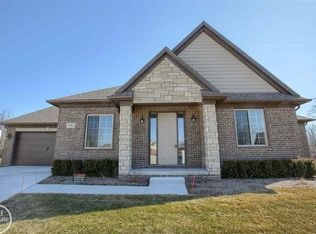 7982 Firestone Ln #45, Washington Township, MI 48094