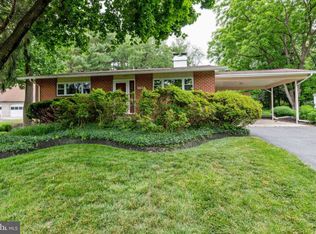 9402 Penfield Rd N, Columbia, MD 21045