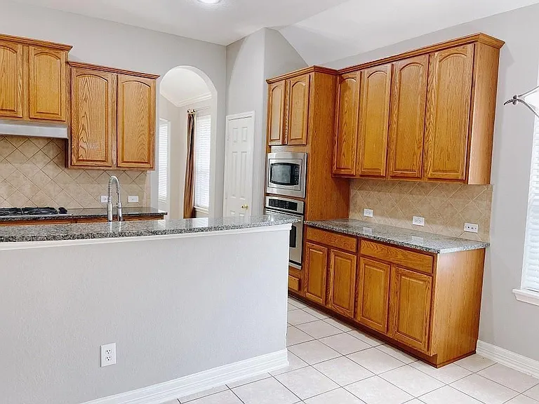2630 Canyon Falls Dr — Photo 19
