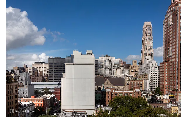 Sold by Douglas Elliman | media 14