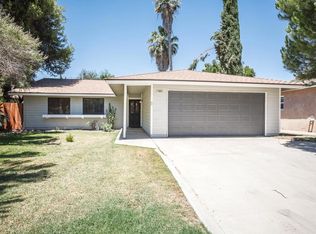 1802 Easy St, Hanford, CA 93230
