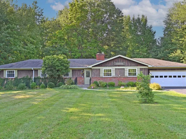 1157 White Oak Rd, Amelia, OH 45102