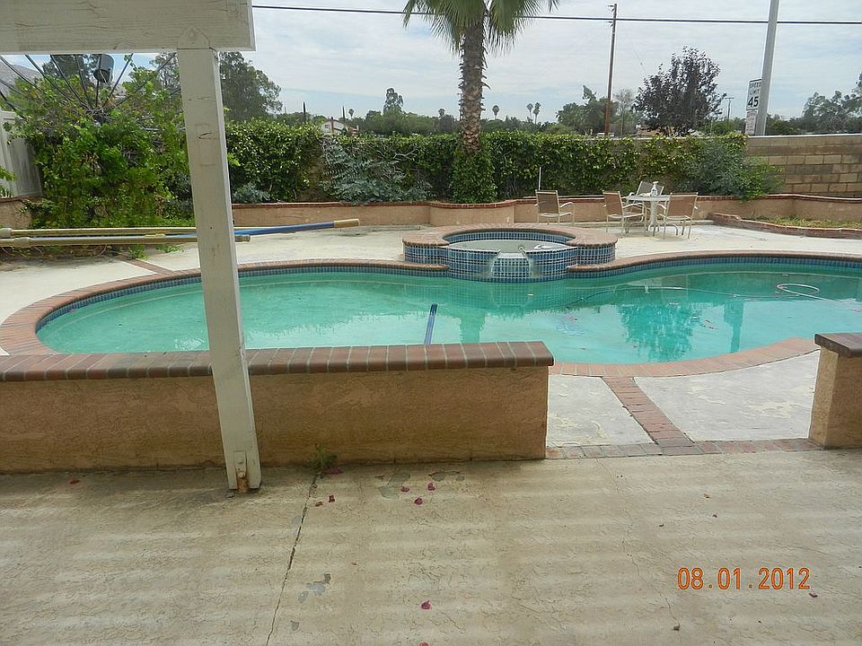 2nd image of 11650 Sandpiper Ct