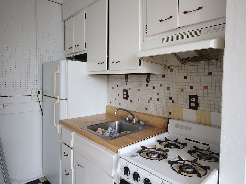1st image of 540 W Armitage Ave #2EUNIT-2W