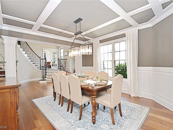 5th image of 10404 Parkside Dr