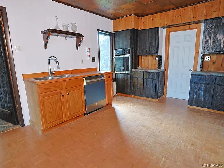 378 Broadway #1 — Photo 10