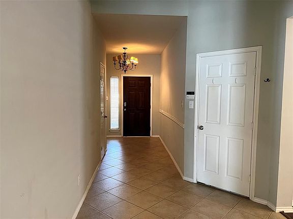 2nd image of 1911 Mound Lake Dr