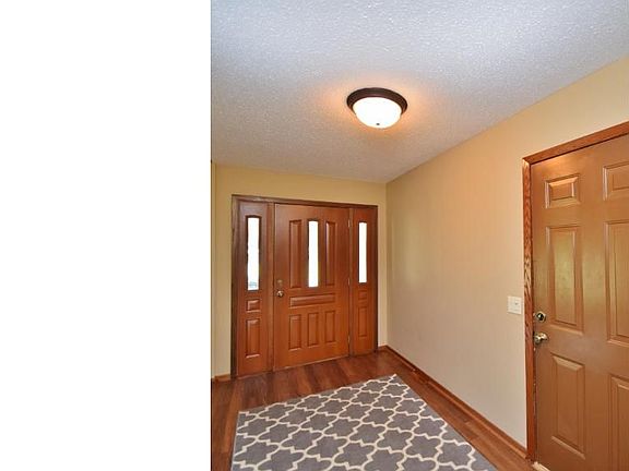 5th image of 6781 Shingle Creek Dr N