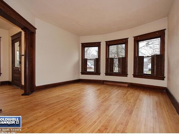 Freshly refinished hw floors