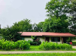 1604 W Pike St, Des Arc, AR 72040